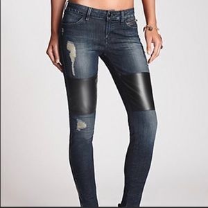 GUESS Inc🔻Leather Patch Denim